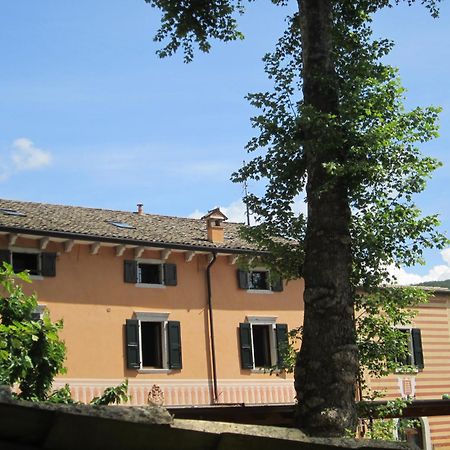 Albergo Al Platano Caprino Veronese Zewnętrze zdjęcie
