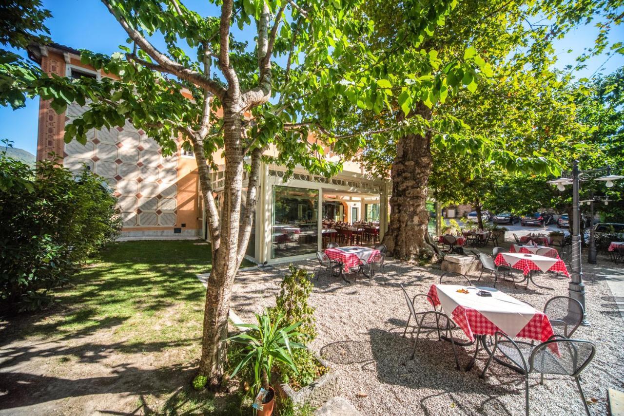 Albergo Al Platano Caprino Veronese Zewnętrze zdjęcie